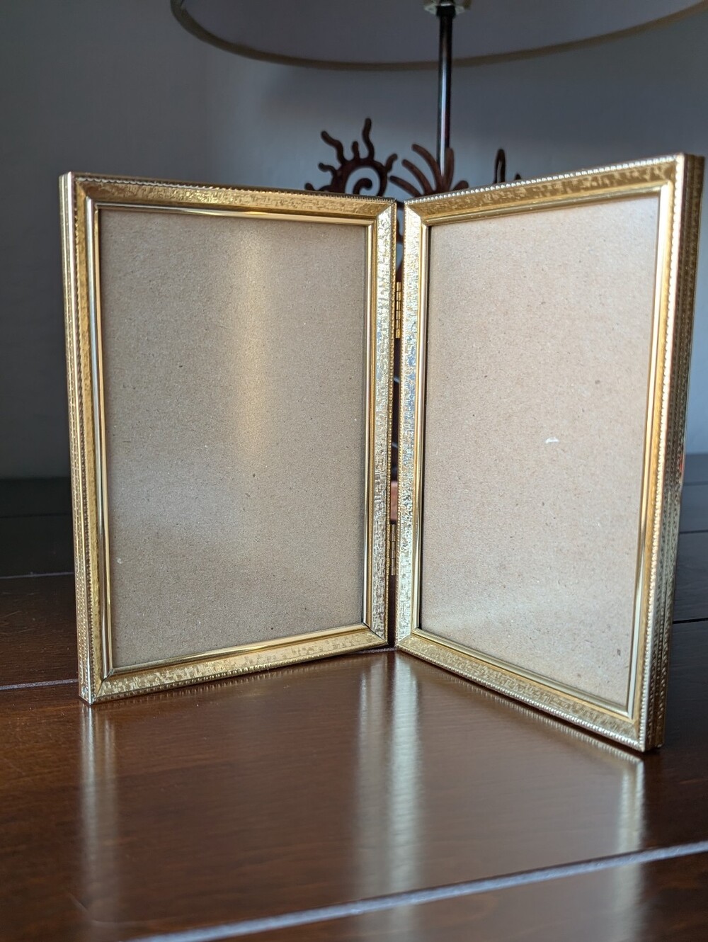 Vintage Mid Century Textured Ornate Gold Tone Double Frame 5x7 Free Standing